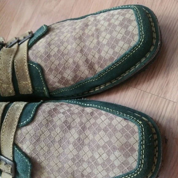John Fluevog Green Suede Checkered Buckle Oxfords - Picture 4 of 7